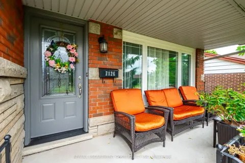 7126 Roger Crescent, ON L2G 3A7