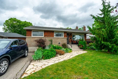 7126 Roger Crescent, ON L2G 3A7