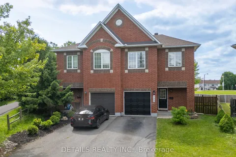 732 Carmella Crescent, ON K4A 4V8
