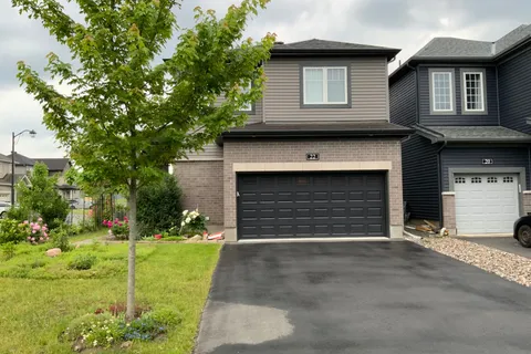 22 Dalkey Way, ON K2J 6V5