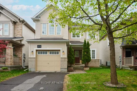 414 Vendevale Avenue, ON K2S 0M6