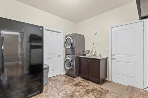 14 Kuehner Street, ON N0G 2T0