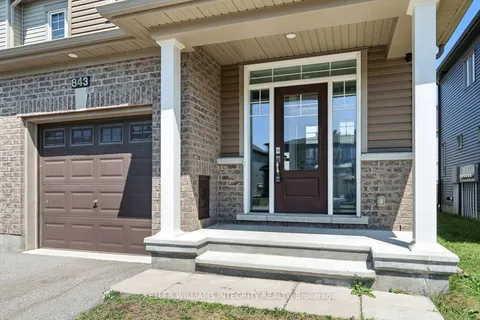 843 June Grass Street, ON K4A 1H4