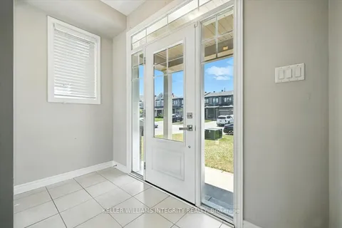 843 June Grass Street, ON K4A 1H4