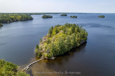 1032 Evergreen Crescent, ON P1P 1R1