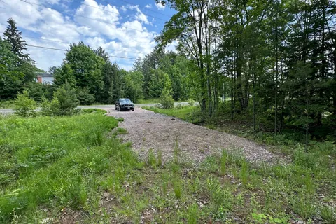 252 Nobel Road, ON P2A 1H0