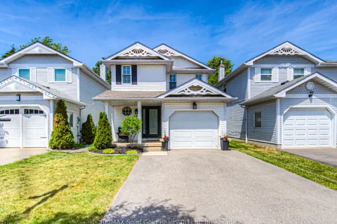 194 Auburn Drive, ON N2K 3T2