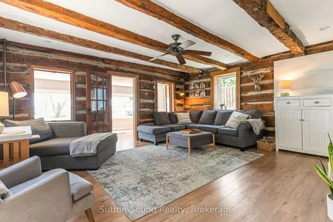 168 Old Beach Drive, ON N4K 5N4