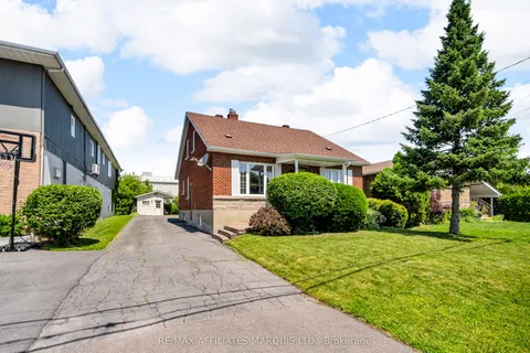 15-15A Christy Street, ON K6H 3B9