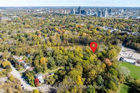 65 Cove Road, ON N6J 1H8