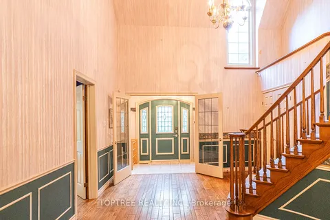 42 Pitcarnie Crescent, ON N6G 4N4