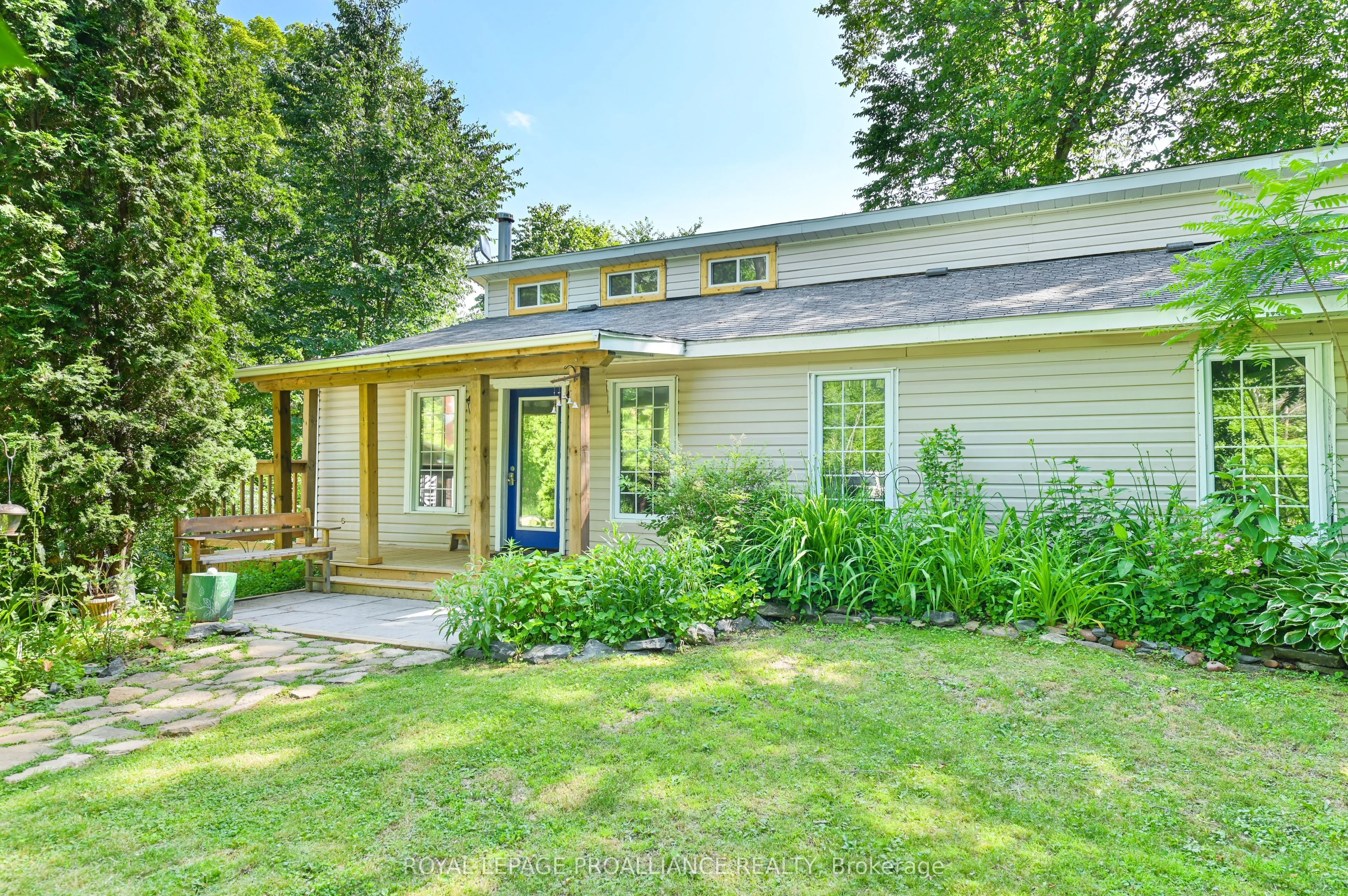 2704 Elm Tree Road, ON K0H 1Z0