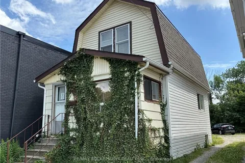 465 East Main Street, ON L3B 3X7