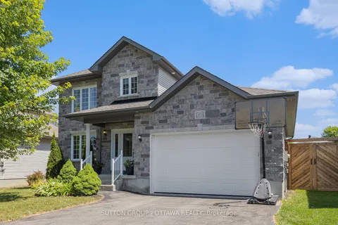 56 Honore Crescent, ON K0A 2M0