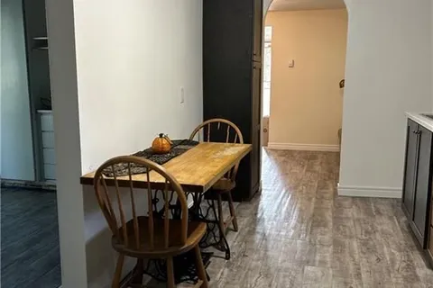 3852 Roxborough Avenue, ON L0S 1B0