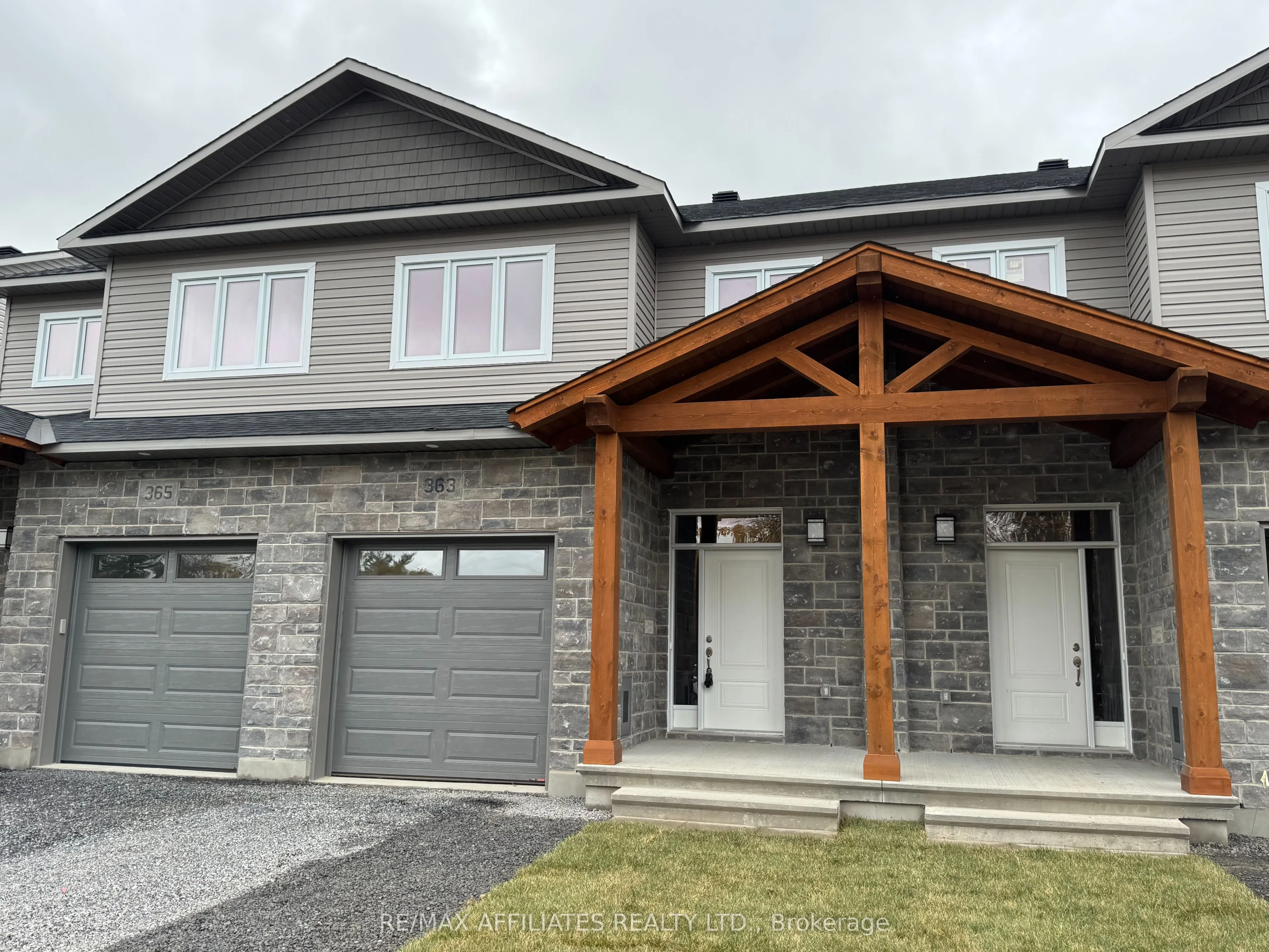 361 VOYAGEUR Place, ON K0A 1W0