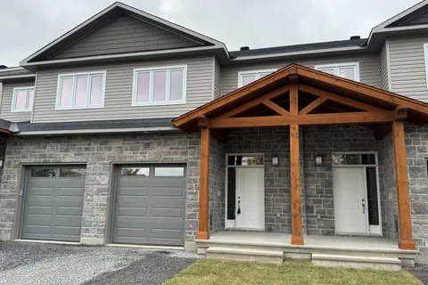 361 VOYAGEUR Place, ON K0A 1W0