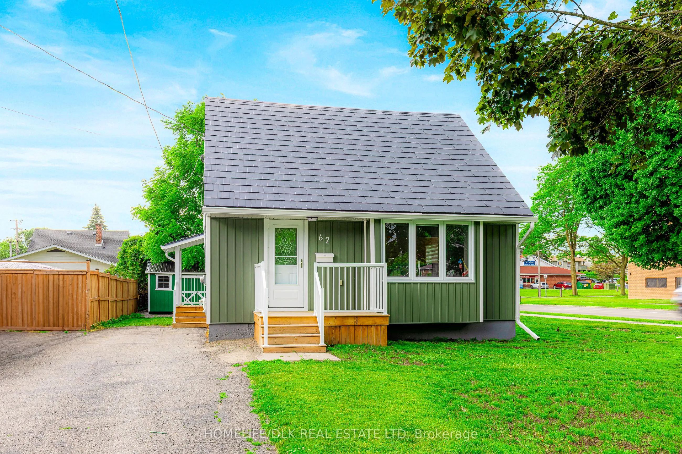 62 Glengarry Road, ON K6V 2N4