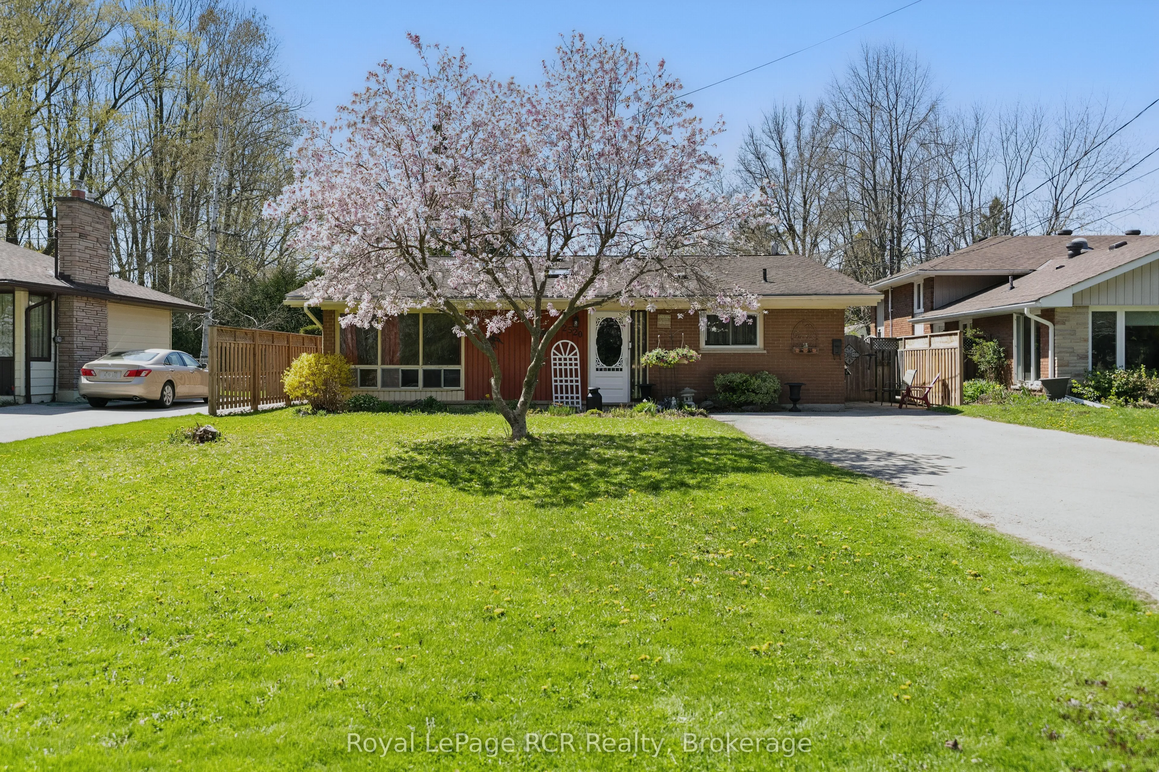 2520 5th Avenue, ON N4K 5C8