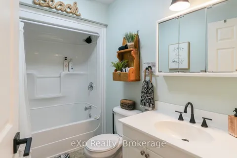 149 Mallory Beach Road, ON N0H 2T0