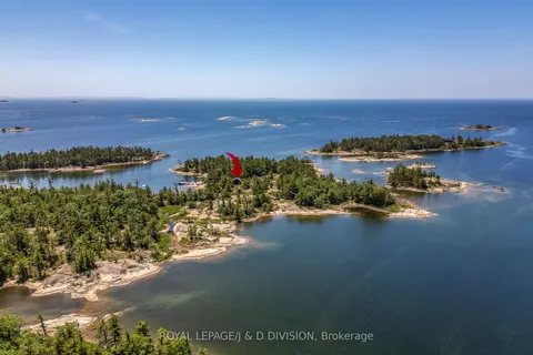 2 IS 4170 Island, ON P2A 0B7