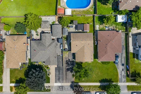49 Grove Avenue, ON L2P 1C9