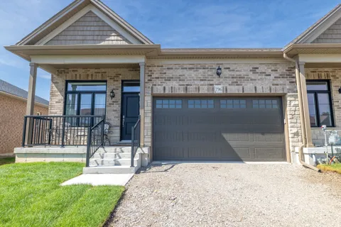 796 Garden Court Crescent, ON N4T 1W6