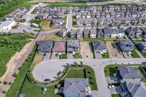 621 Noriker Court, ON K0A 2Z0