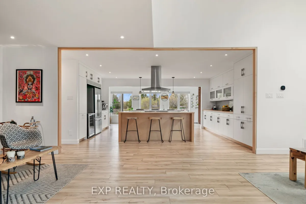 135 Hiscock Shores Road, ON K0K 1L0