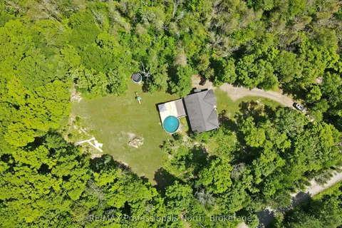 1979 Blairhampton Road, ON K0M 2K0