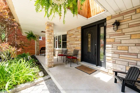 24 Durham Street, ON L1A 1G7