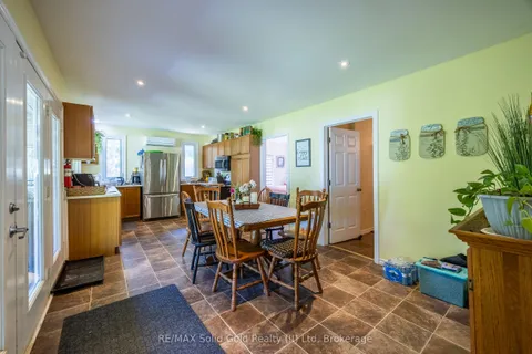 18 ADDISON Avenue, ON N0J 1T0