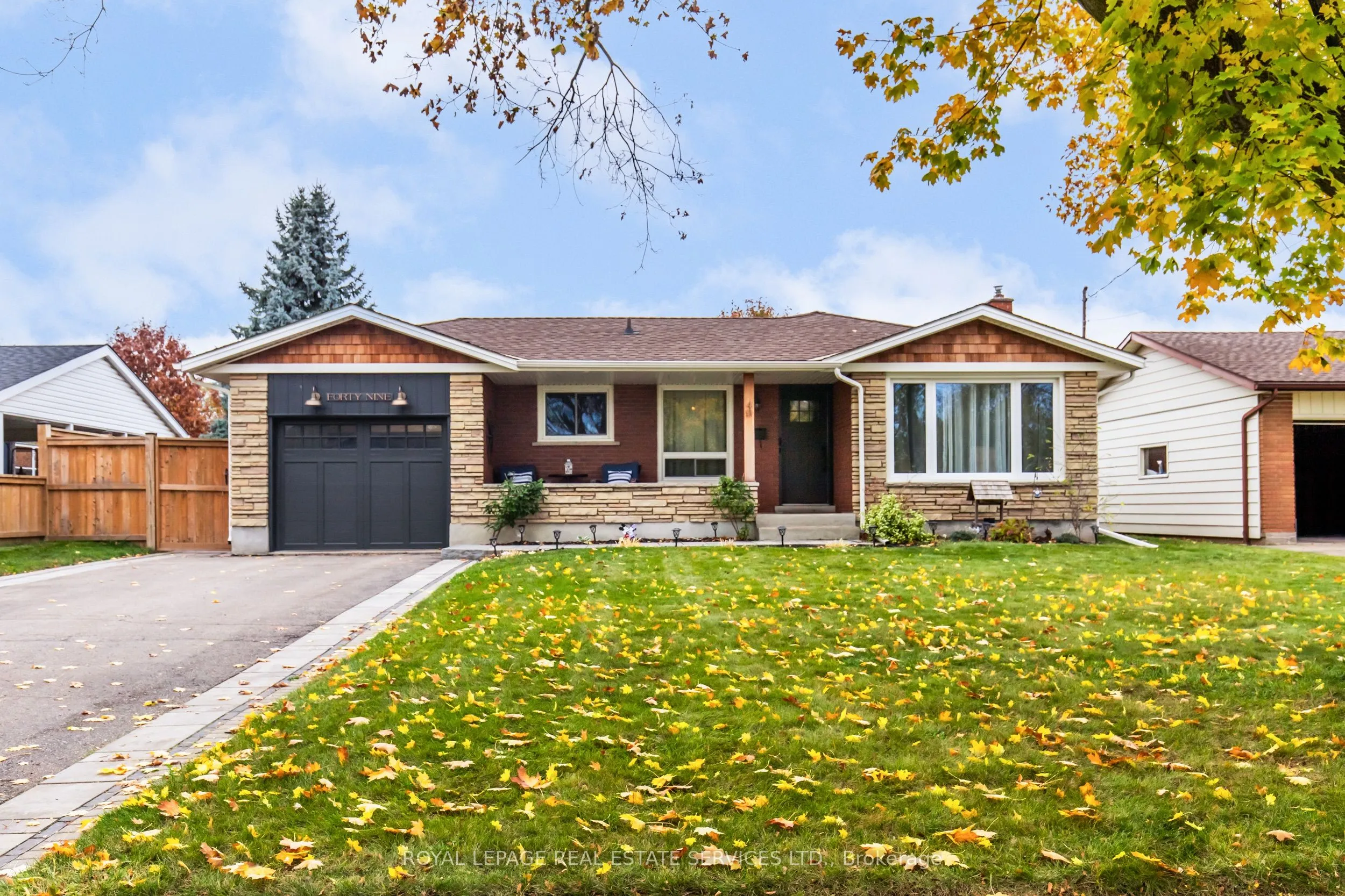 49 Royal Manor Drive, ON L2M 4L2