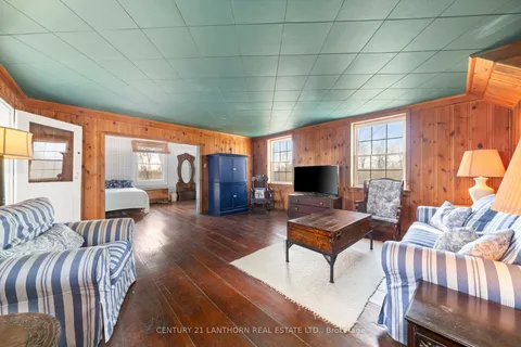 129 Cressy Lakeside Road, ON K0K 2T0