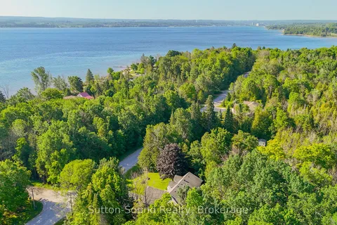 168 Balmy Beach Road, ON N4K 5N4