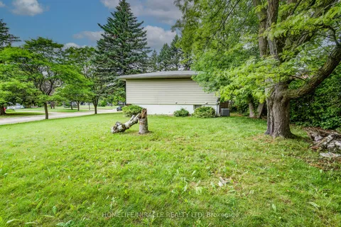 262 Northcrest Place, ON N2J 3X5