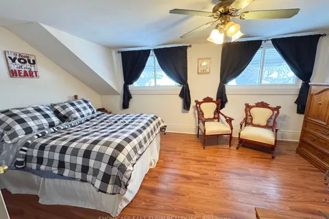 264 John Street, ON N5H 2E2