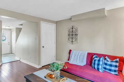 138 Cole Road, ON N1G 3Z5