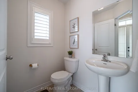 32 Paul Rexe Boulevard, ON K9J 0G4