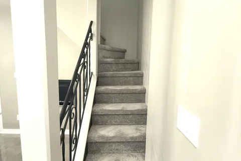 26 Apple Street, ON K6V 4X8