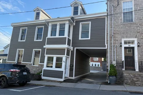 26 Apple Street, ON K6V 4X8