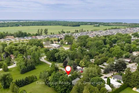 2 Sutton Drive, ON N7A 3Y3