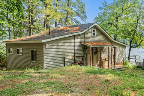 821 Hawkins Road, ON K7H 3C9