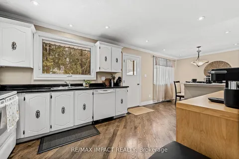 1158 Weller Street, ON K9J 7M8