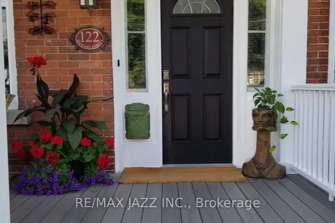 122 Richard Street, ON K7R 2T4