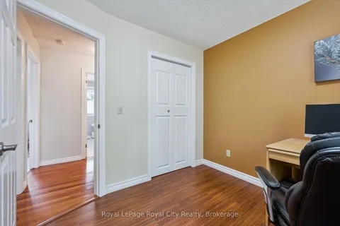 9 Dunhill Crescent, ON N1H 8A3