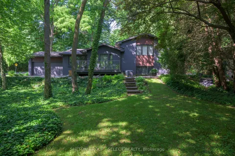 1625 Hillside Drive, ON N6G 2R1