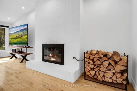 1625 Hillside Drive, ON N6G 2R1