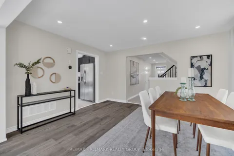 130 Cranesbill Road, ON K2V 0J5