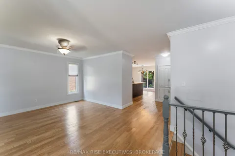 143 Greenlees Drive, ON K7K 6R5